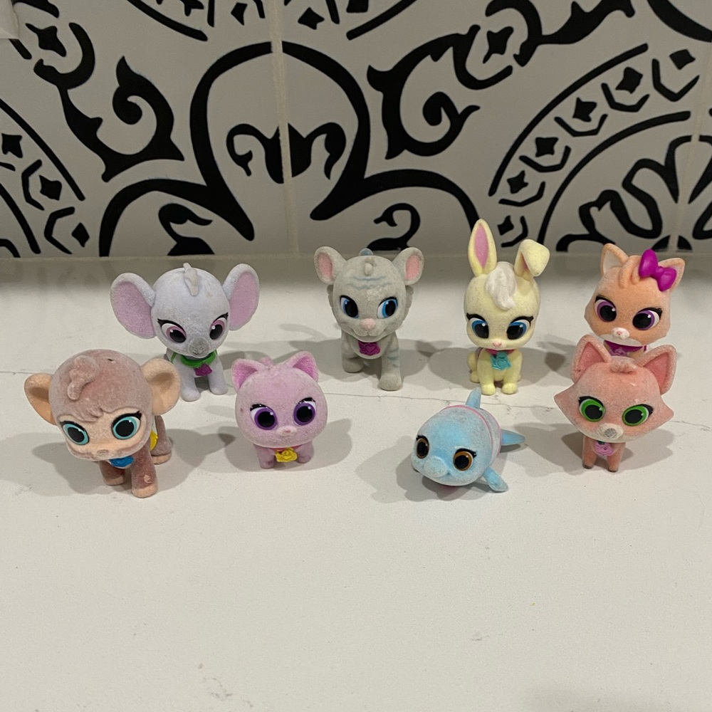 Disney Jr T.O.T.S. TOT Tiny Ones Flocked Animals Mixed Lot of 8 Animal Figures